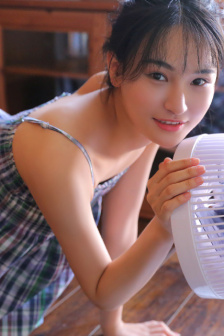 办公室高潮秘书疯狂呻吟视频